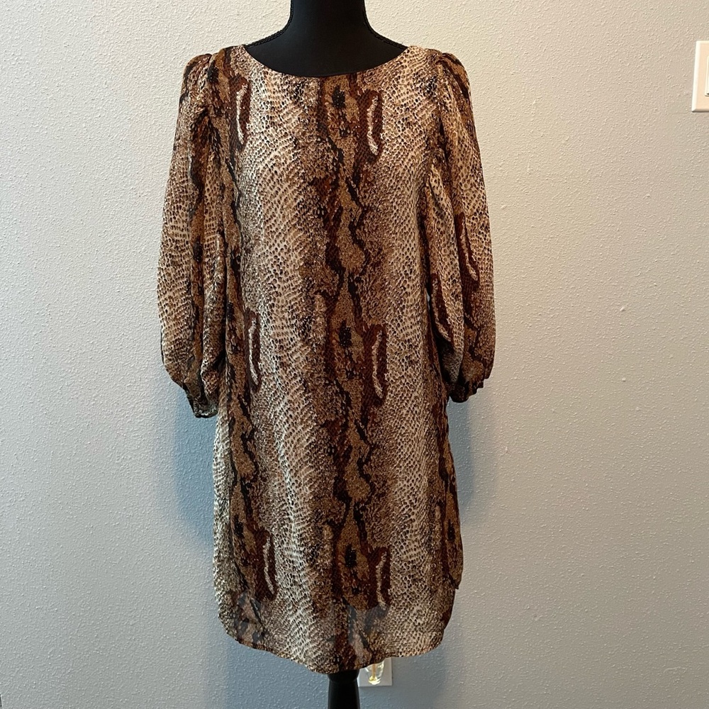 Yahada medium dress